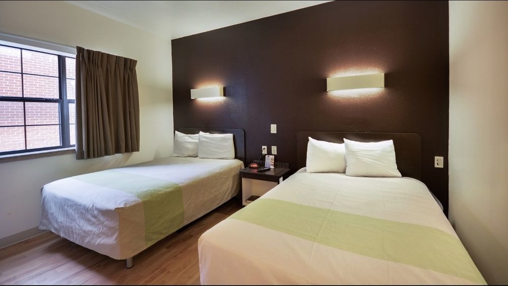 Готель Oyo Townhouse Beaumont Medical Center Area Екстер'єр фото